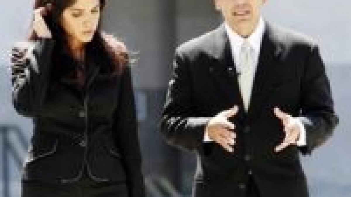 o ziarista din los angeles suspendata pentru o idila cu primarul video