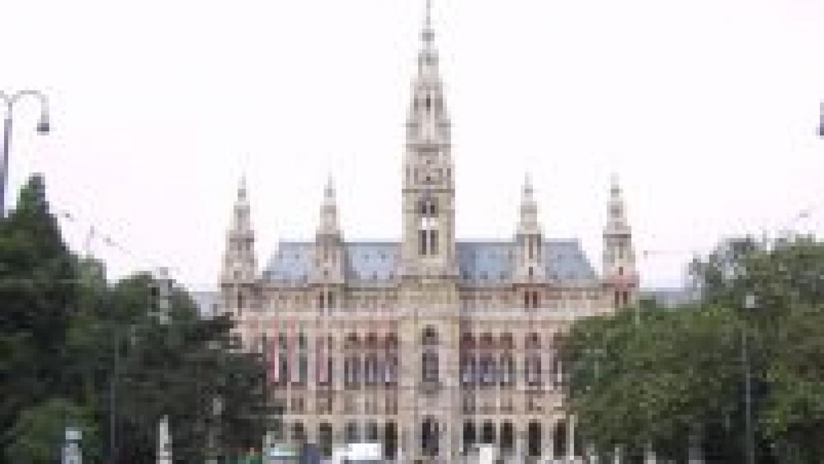 zeci de romani blocati in viena cu actele expirate