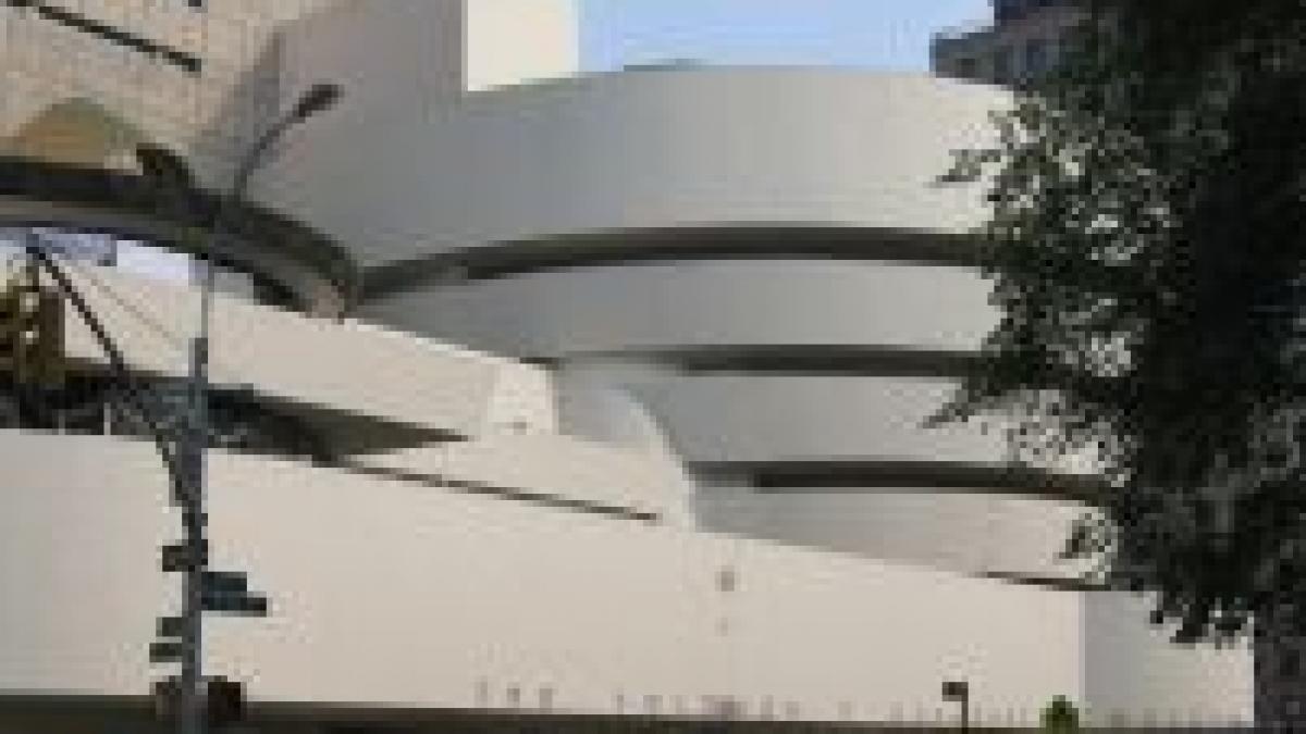 30 dintre romani vor muzeu guggenheim la bucuresti