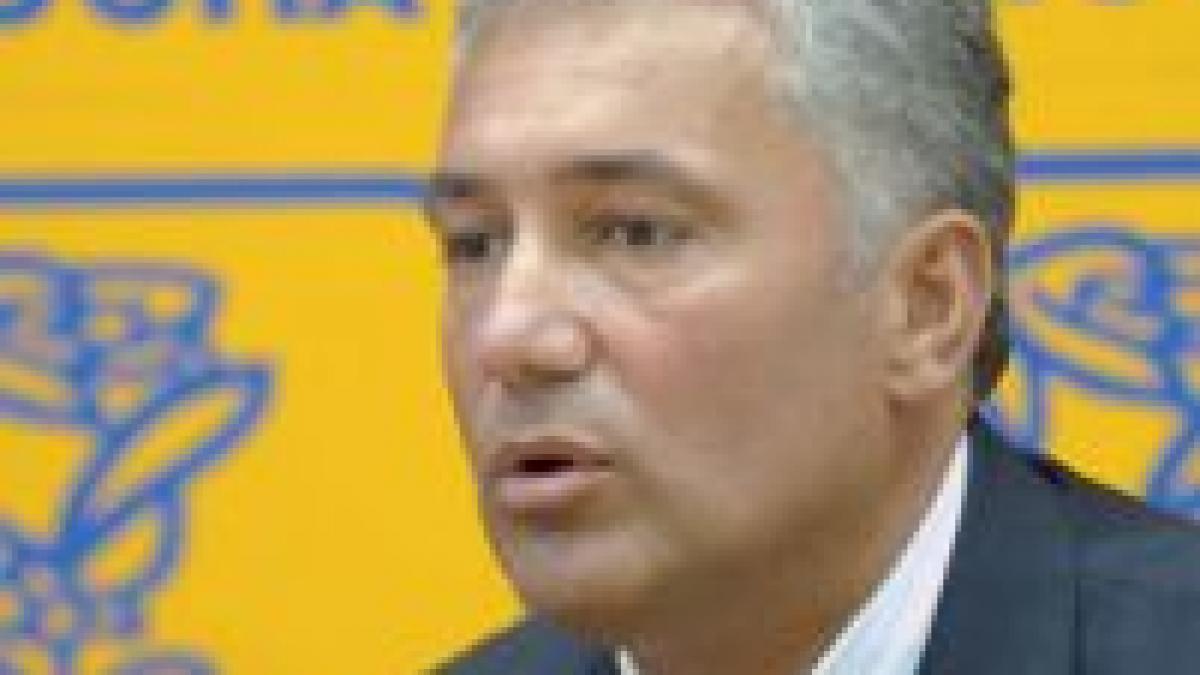 videanu ameninta cu o motiune de cenzura