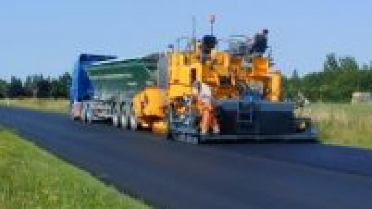 lucrarile de asfaltare pe dn1 au fost amanate din nou