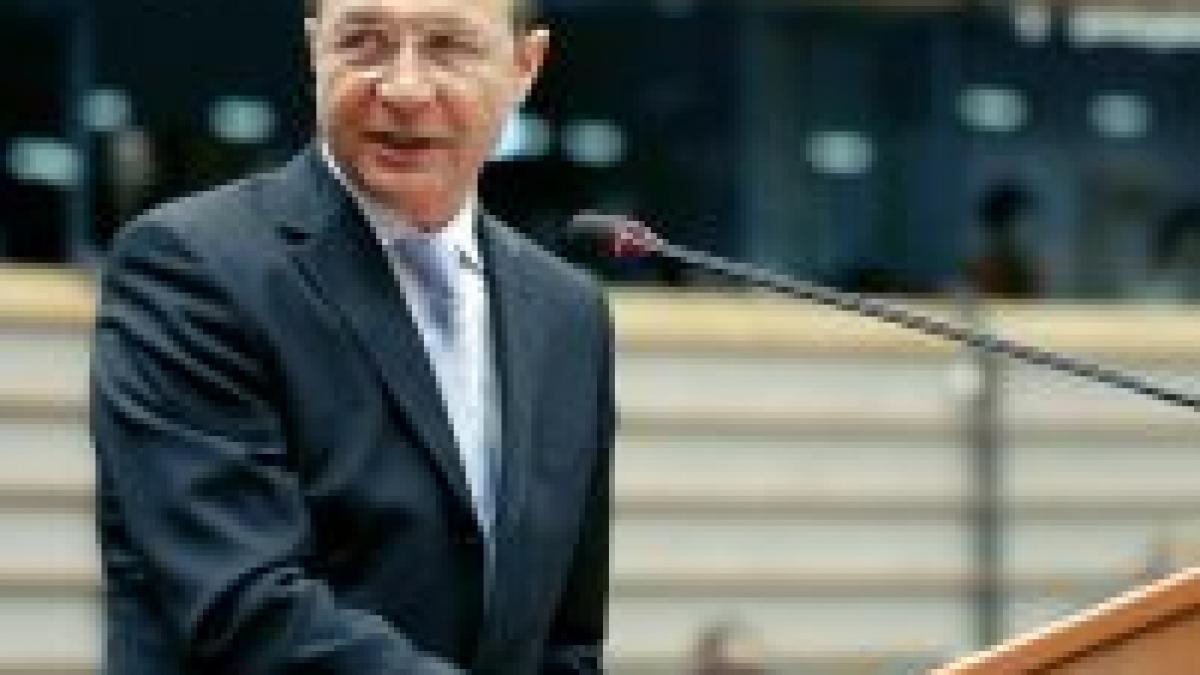 basescu incurajeaza radicalii maghiari sa si faca partid