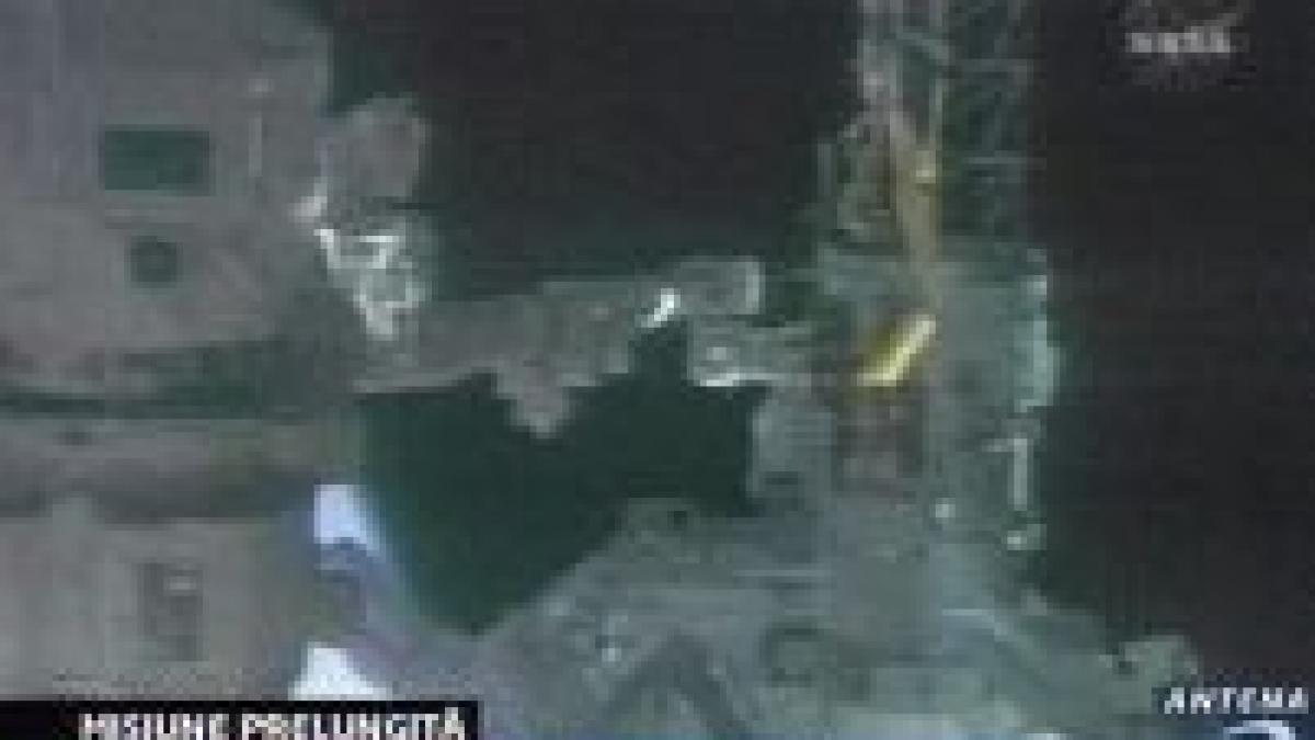 naveta endeavour si a prelungit misiunea