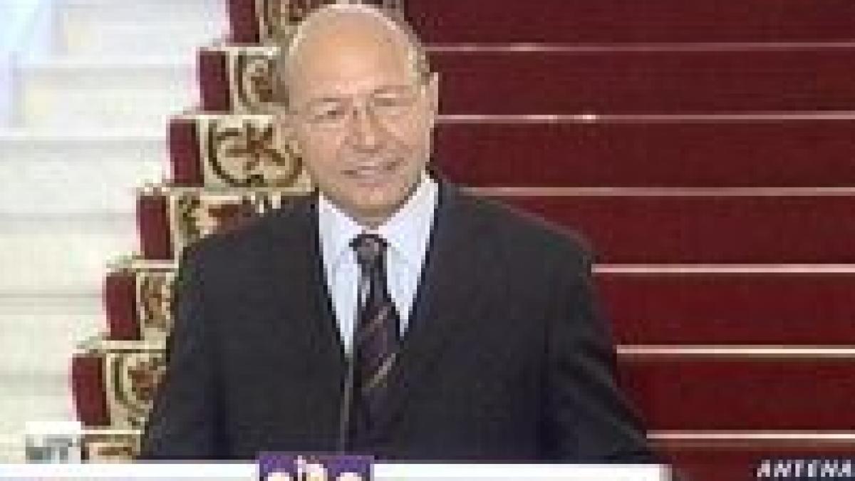 basescu copiii maghiari invata romana plangand video