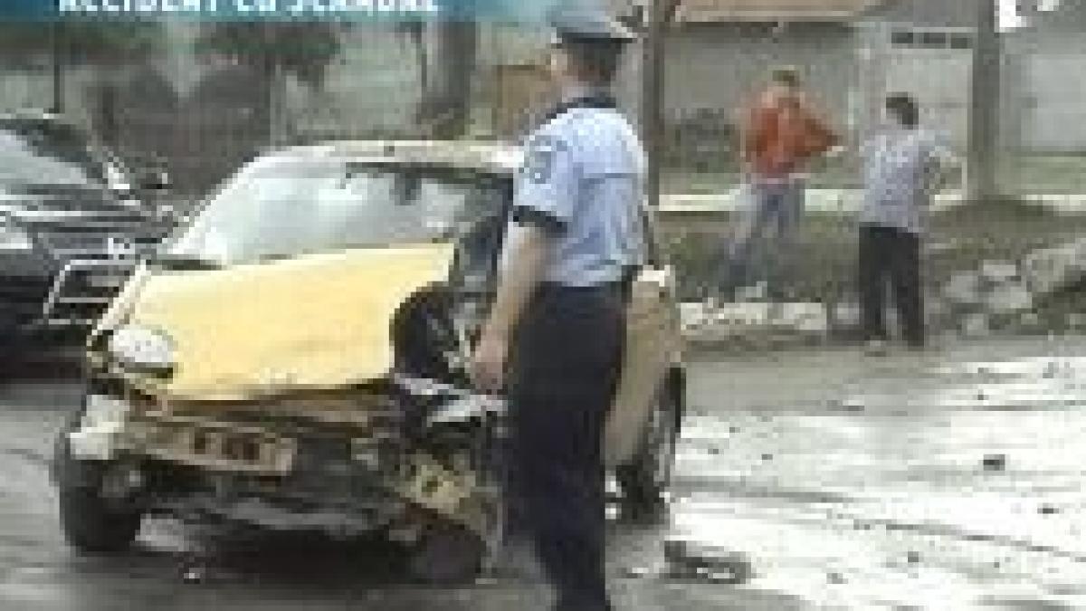 accident rutier fata de 13 ani la volanul uneia dintre masini
