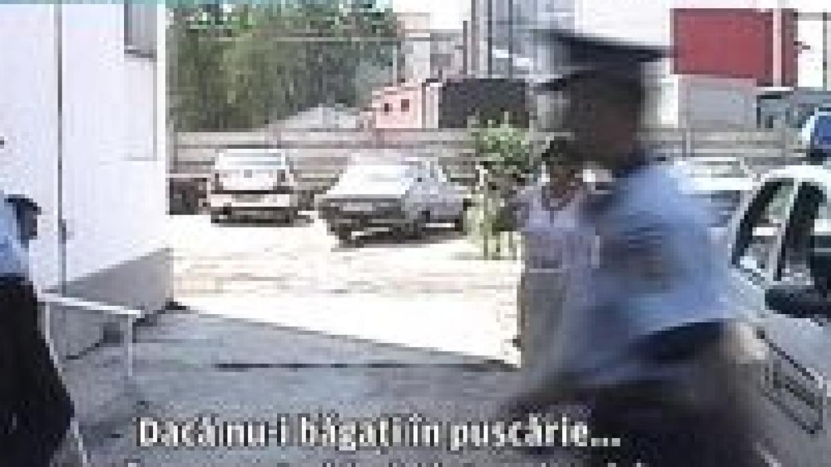 Schimb de focuri în Craiova între două clanuri

