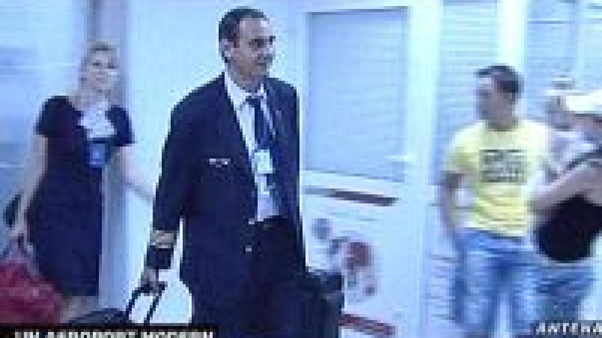 aeroportul baneasa si a redeschis portile video