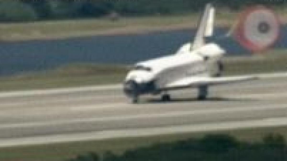 naveta endeavour a aterizat cu succes video