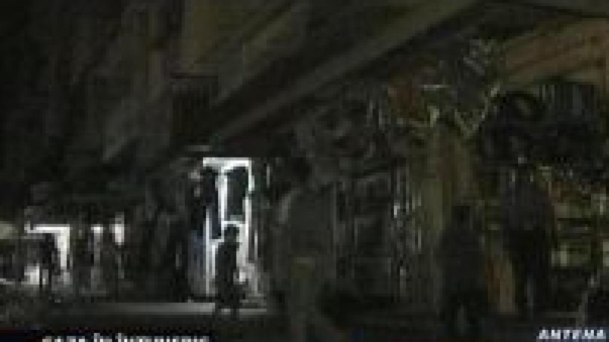 ue a lasat in intuneric fasia gaza