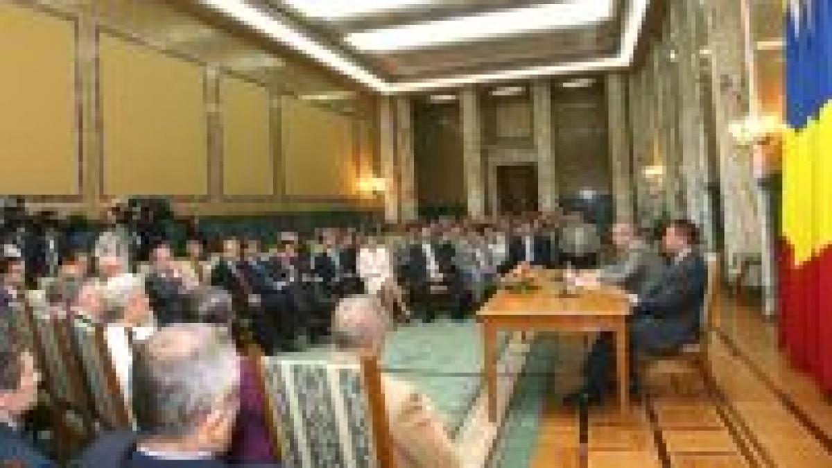 Nevestele diplomaţilor s-au asociat