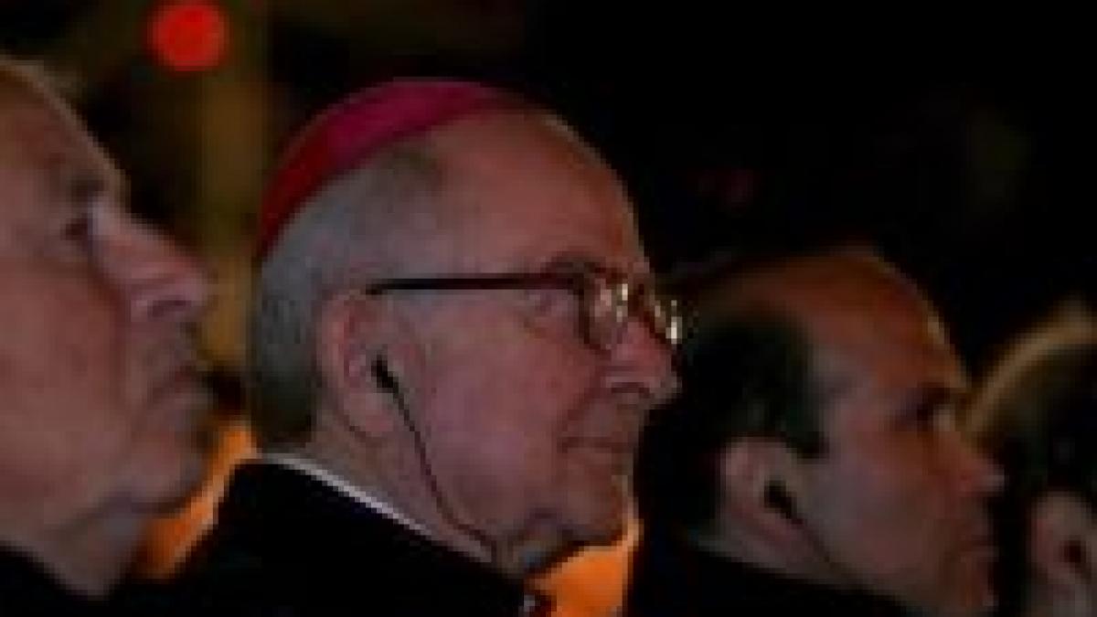 preotii catolici vor zbura la vatican low cost
