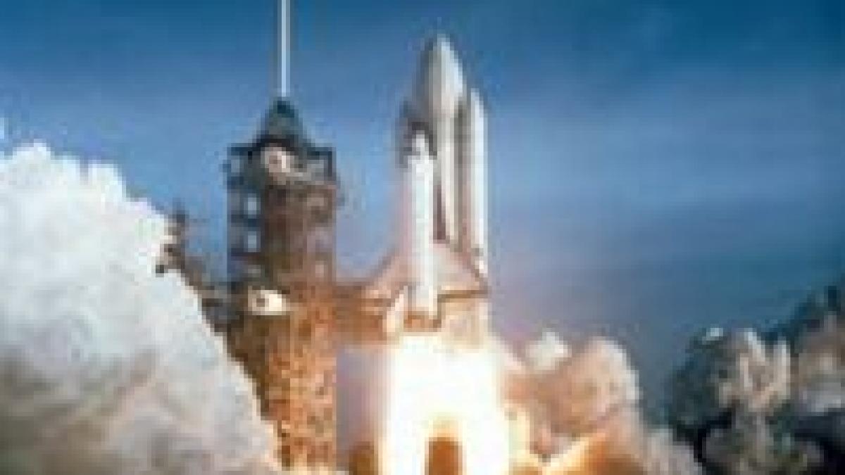 trei navete nasa gata de lansare au defectiuni