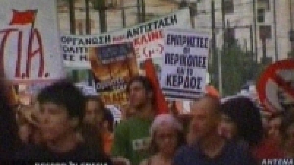 grecia proteste in centrul atenei din cauza incendiilor video