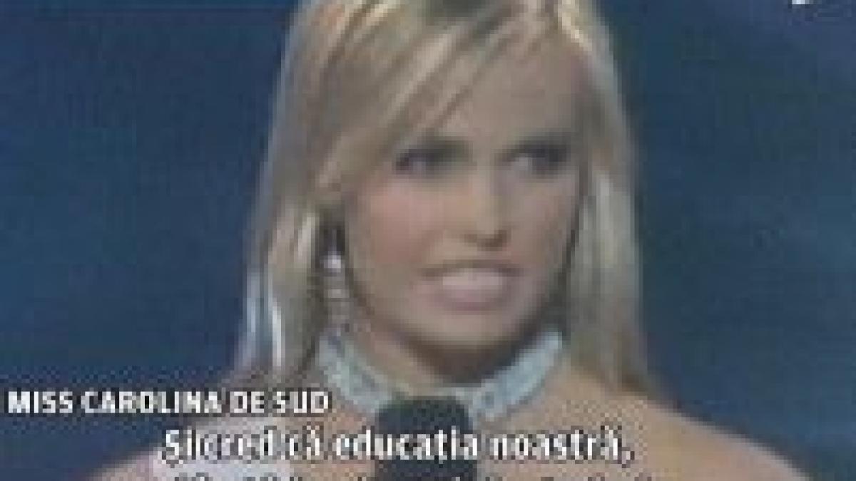 milioane de utilizatori de internet se distreaza pe seama unei blonde video