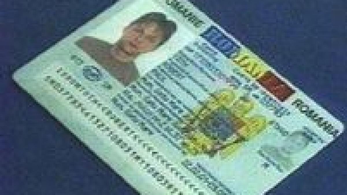 angajati ai aeroportului din chisinau acuzati de coruptie