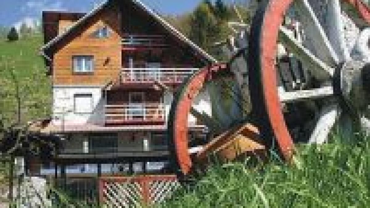 s a ieftinit cazarea in pensiunile din bran moeciu