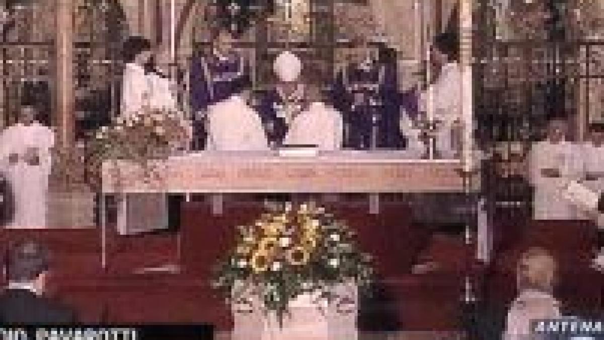 ultimele aplauze pentru marele tenor luciano pavarotti video