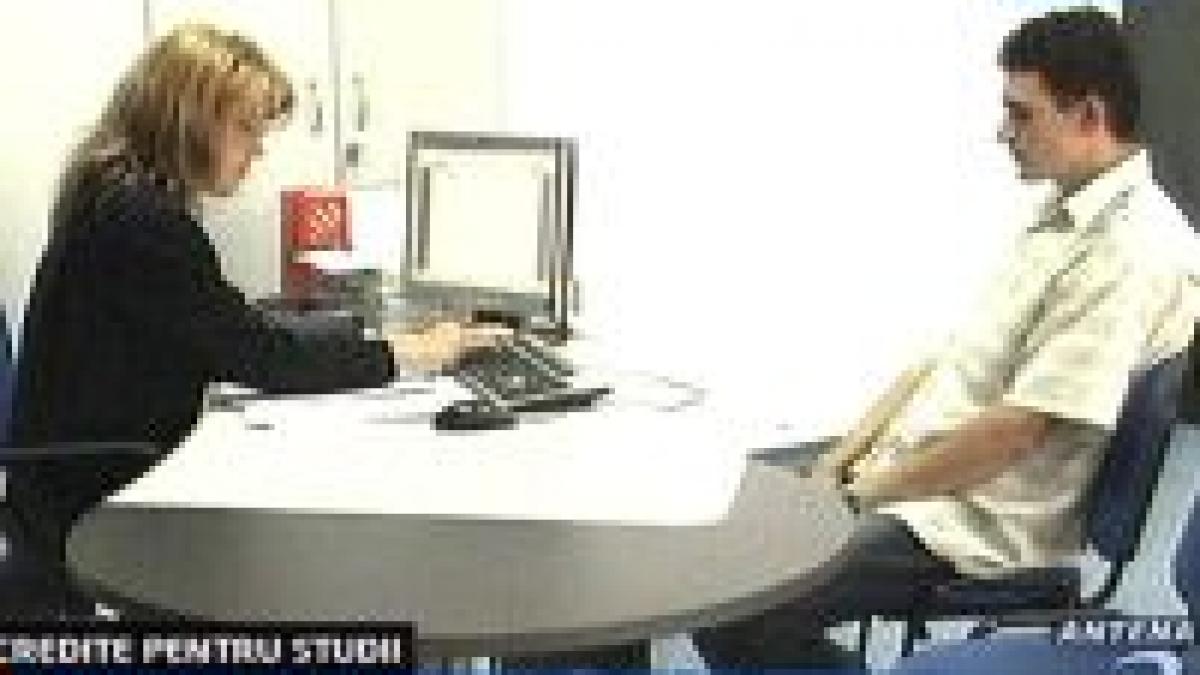 Tinerii ar putea lua credite pentru studii