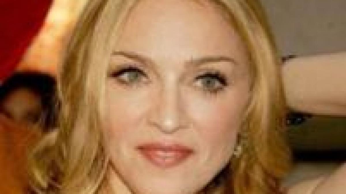 madonna filmata pe ascuns la o conferinta kabala video