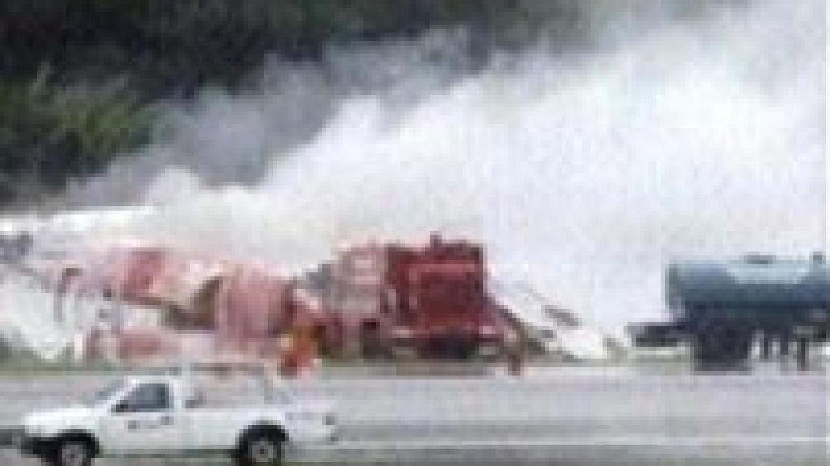 thailanda un avion s a prabusit la aterizarea pe aeroport