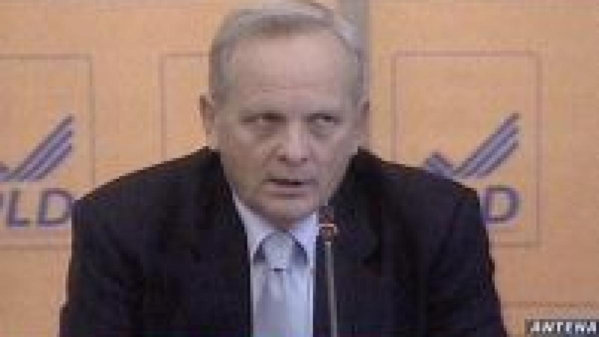 stolojan guvernul tariceanu trebuie trimis in vacanta permanenta