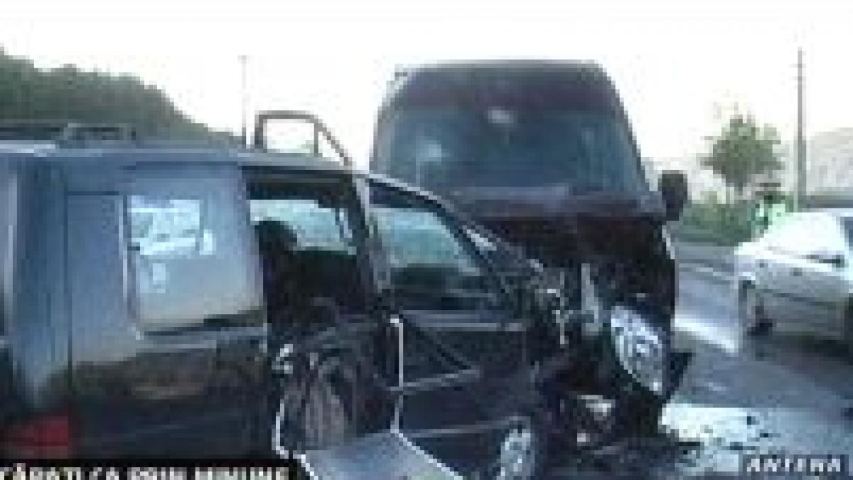 accidente in lant pe autostrazile din tara