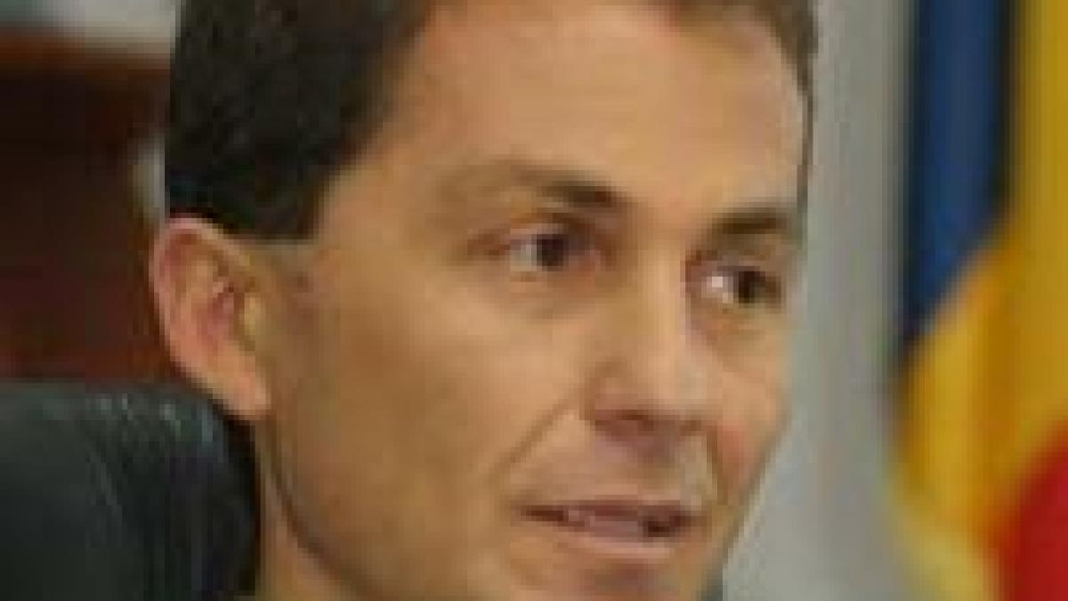 cetateni instiintati de dna prin telefon ca au devenit invinuiti