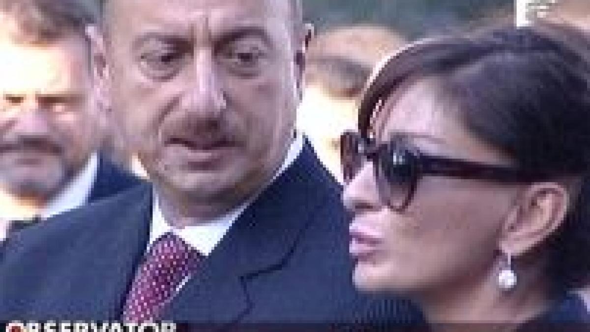 cea mai frumoasa azera a facut ravagii in delegatia lui basescu video