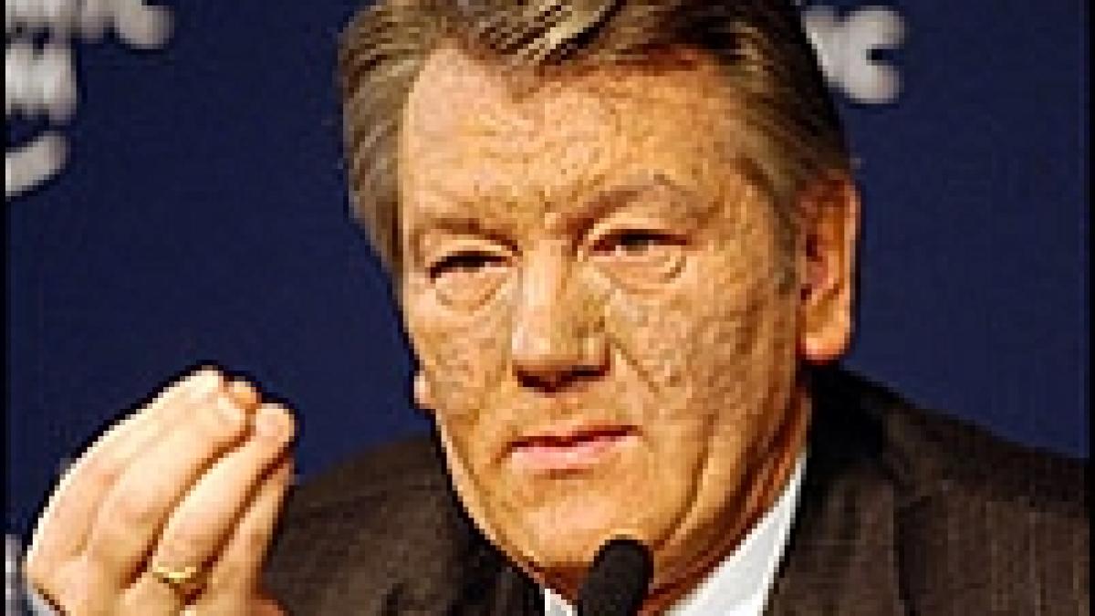 viktor iuscenko a suferit 24 de operatii dupa otravirea cu dioxina