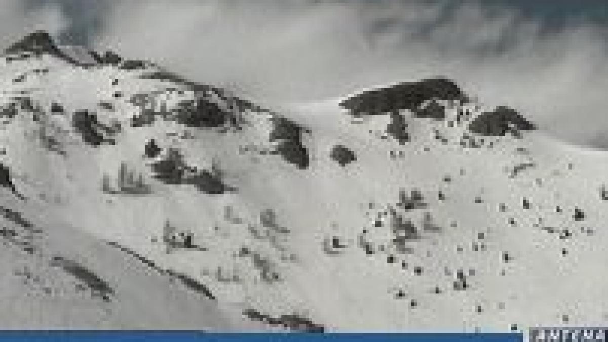 doi dintre turistii disparuti in munti au fost gasiti