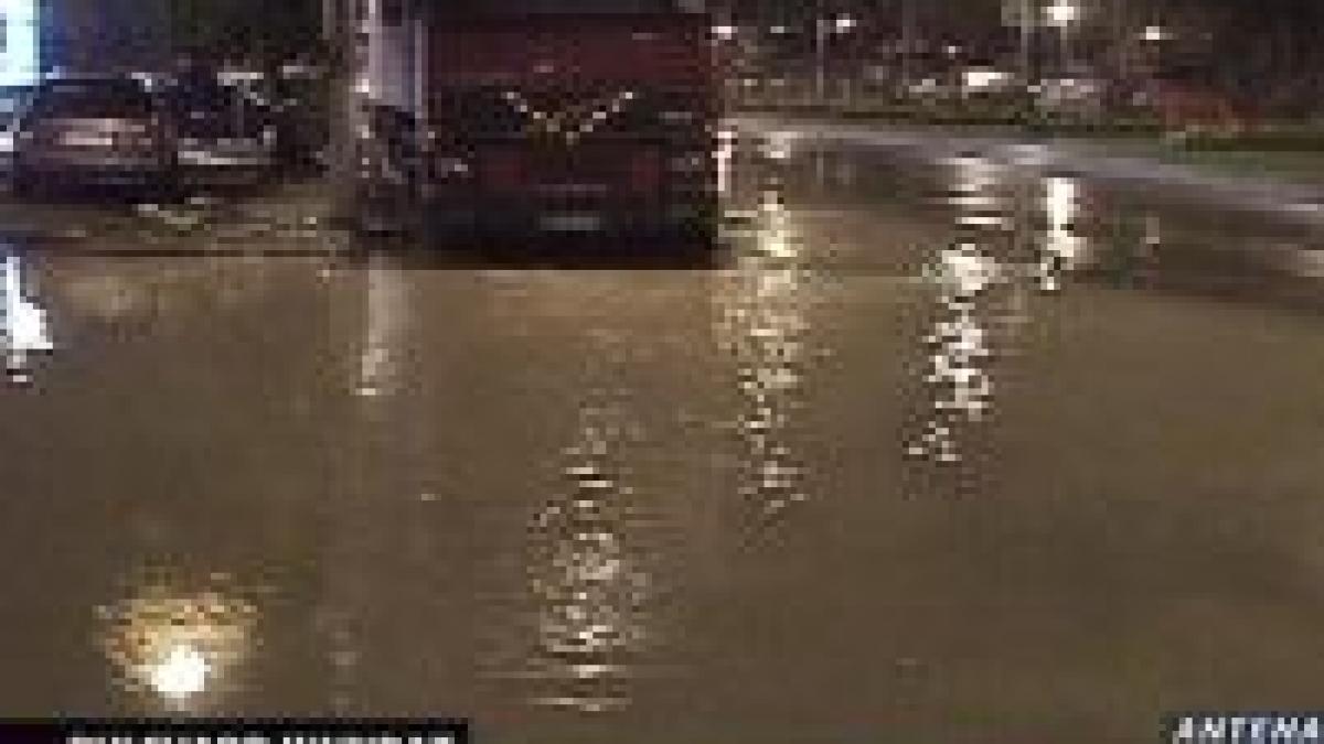 bulevard din capitala transformat in lac dupa o avarie