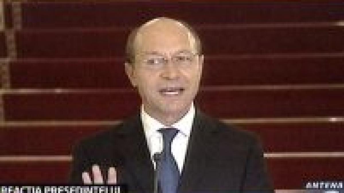 Băsescu: dosarul Mureşan-Remeş se află la mine în birou