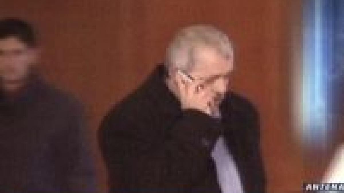 remes a demisionat la cererea lui tariceanu