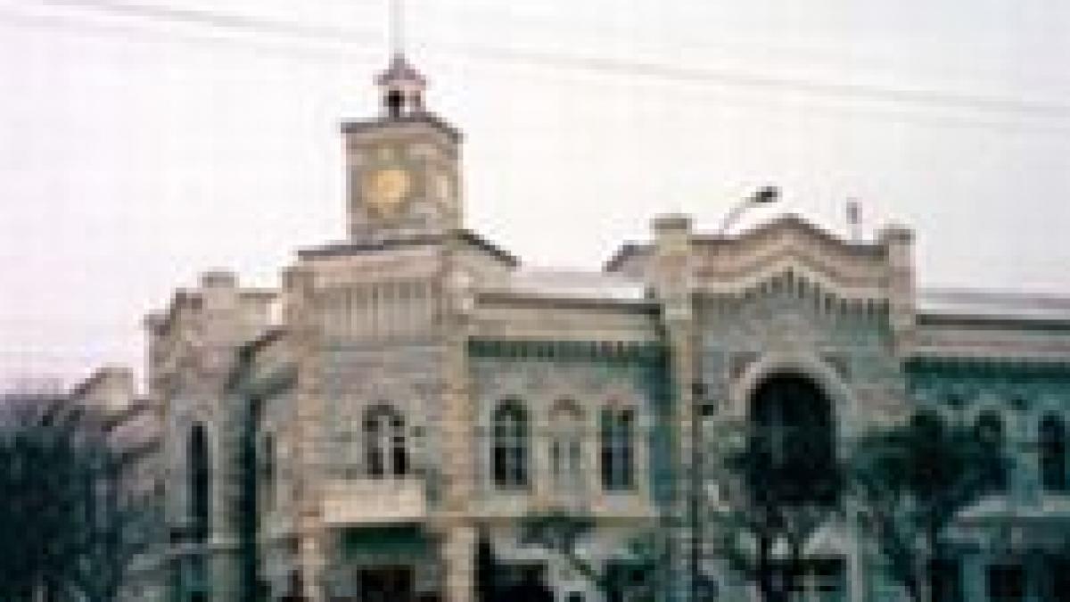 oficialii romani invitati la zilele chisinaului au fost intorsi de la granita