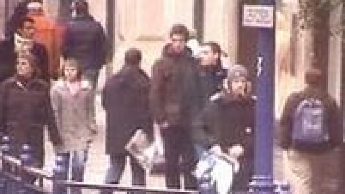 romanii din marea britanie cer acces liber pe piata muncii