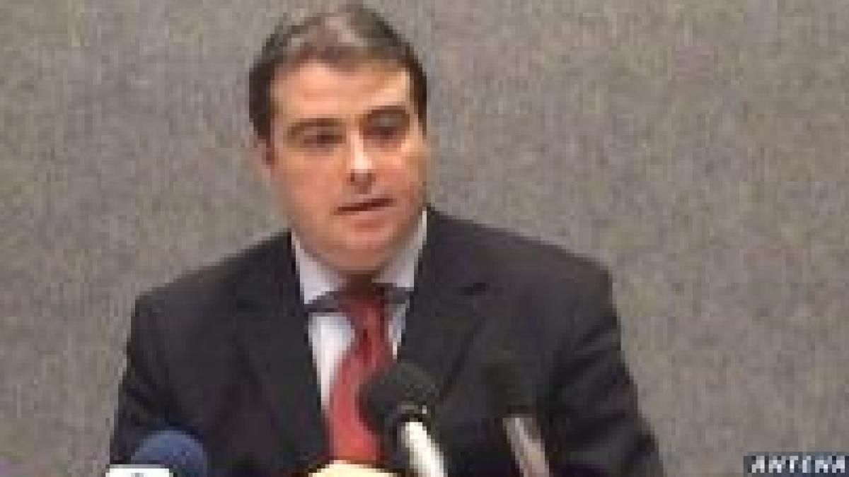 cioroianu sustine in continuare cresterea salariilor diplomatilor