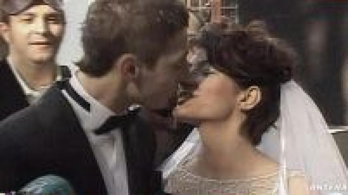 ei sunt mirii pe neve mireasa virgina si teologul s au casatorit video si galerie foto