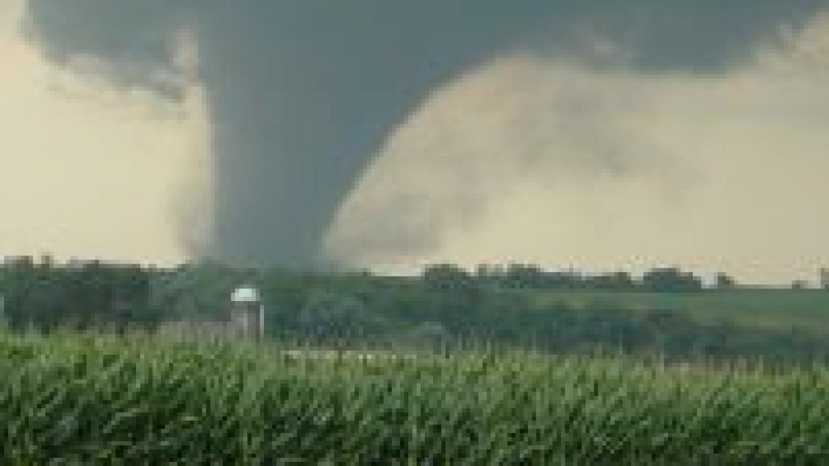 tornadele din sua au facut sase victime