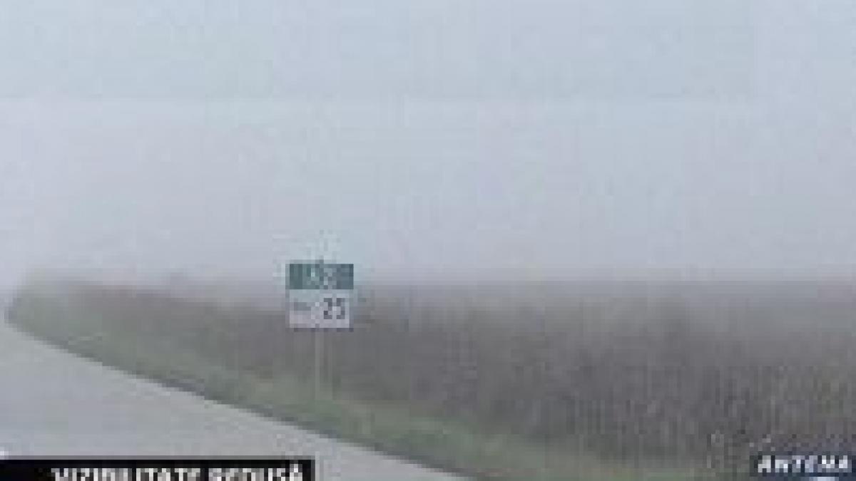 vizibilitate redusa pe mai multe drumuri din tara