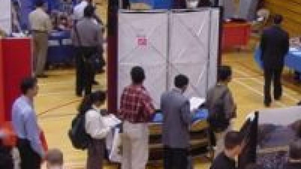 110 companii cauta angajati la targul de locuri de munca din bucuresti