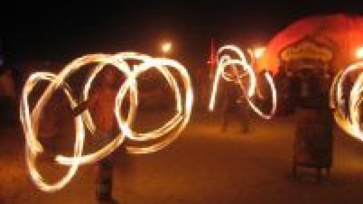 nopti albe la targu mures si oradea