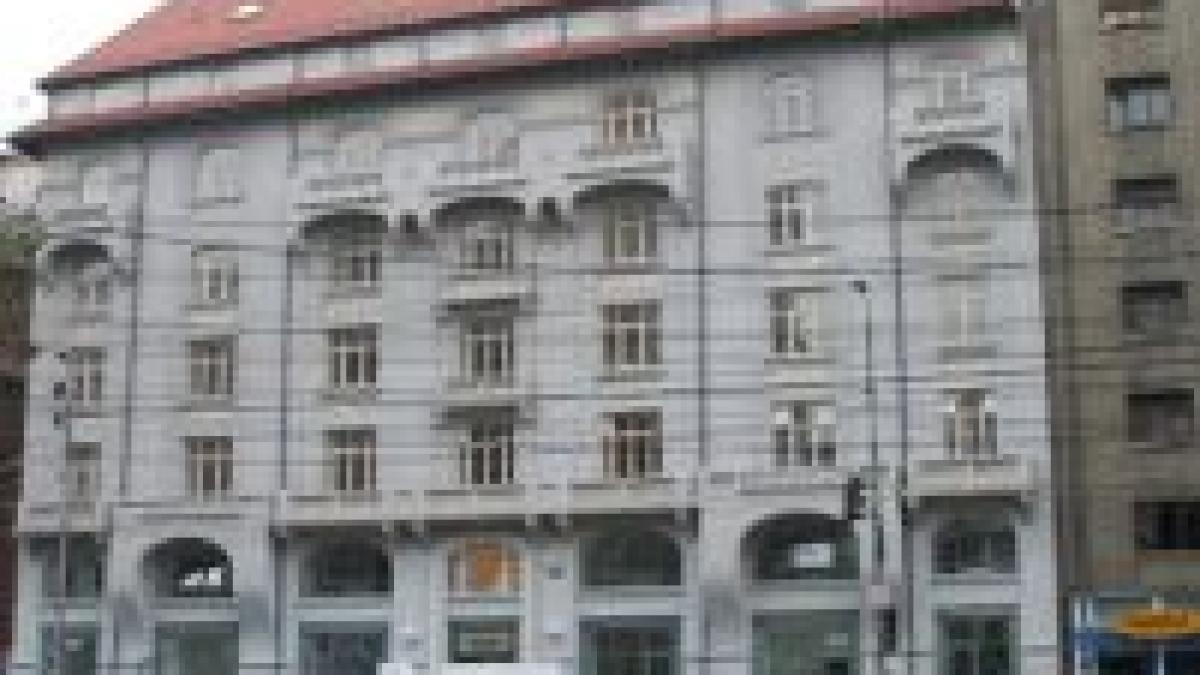 rapps va trebui sa i instiinteze pe chiriasii imobilelor scoase la vanzare