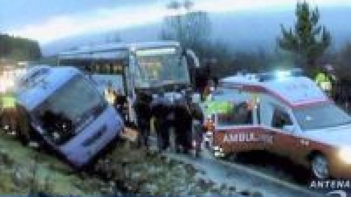 un autocar cu 17 romani implicat intr un accident in norvegia