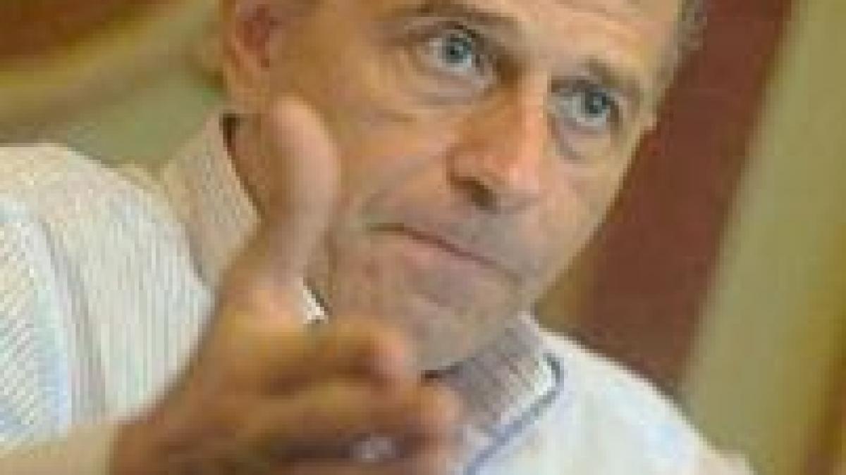 geoana il acuza pe basescu ca se joaca de a referendumurile