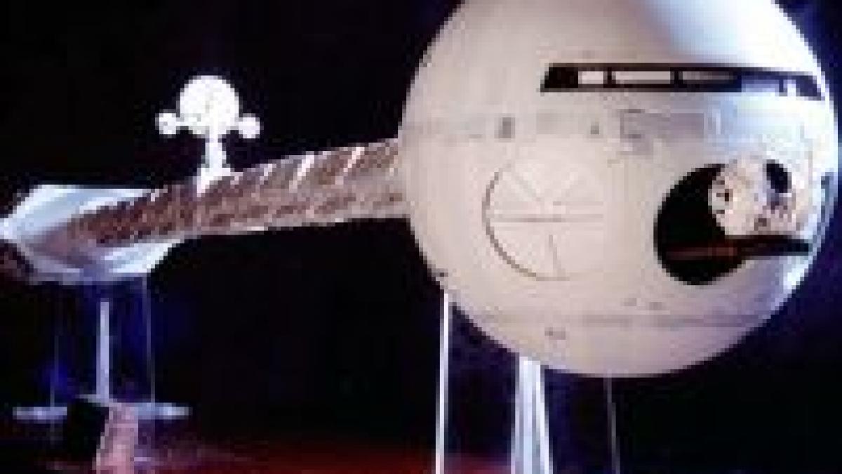 misiune indeplinita naveta discovery se intoarce acasa in 2 zile