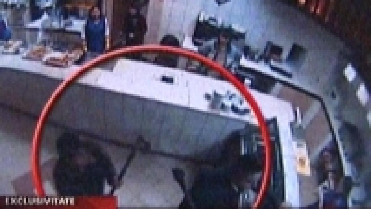 Atac cu săbii şi topoare la o pizzerie bucureşteană <font color=red>(IMAGINI ŞOCANTE)</font>