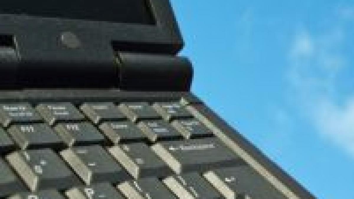 34% dintre cei care socializează online nu îşi protejează identitatea