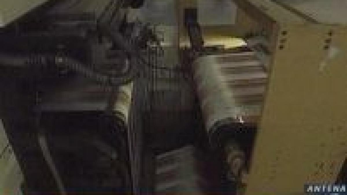 in 2008 euro nu depaseste pragul de 3 3 lei