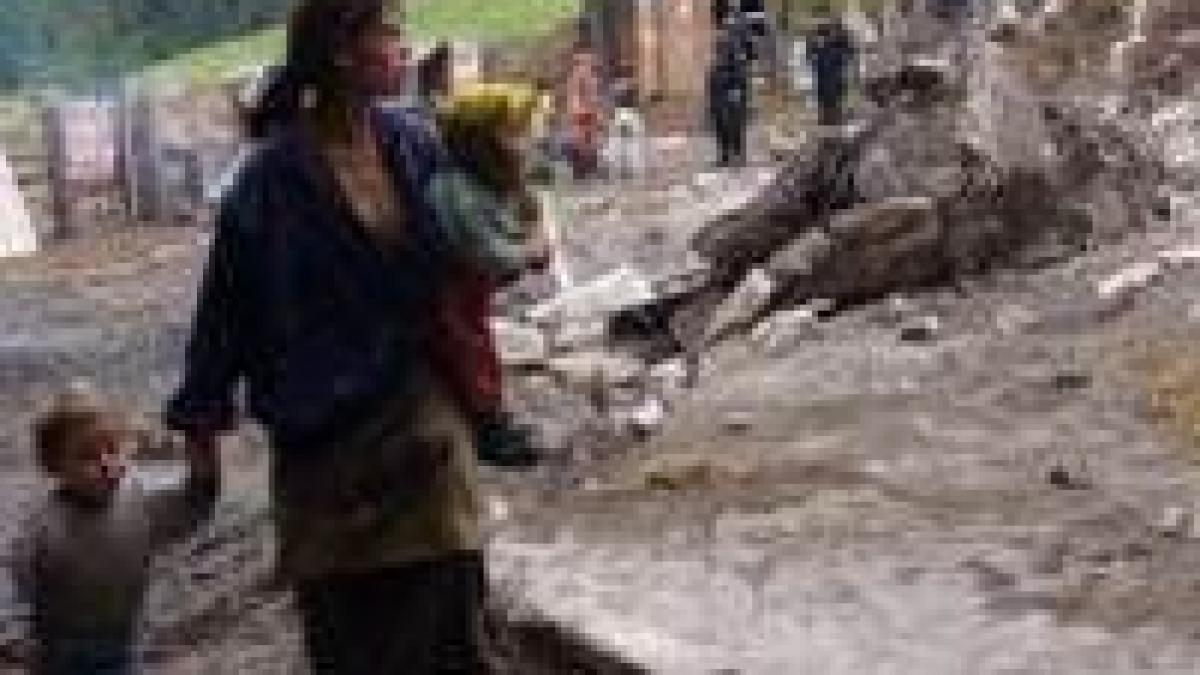 spaniolii au evacuat o tabara ilegala de imigranti din cordoba