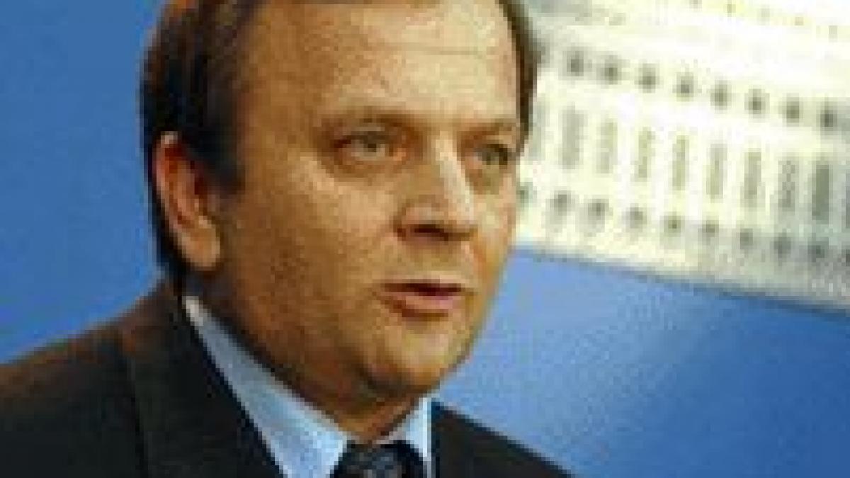 flutur tariceanu a primit botezul intru socialism de la patriarhul stangii iliescu